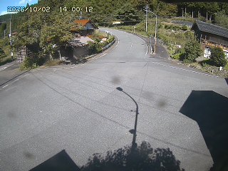 国府町大石