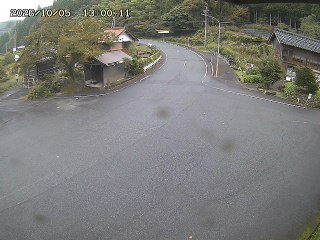 国府町大石