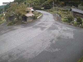 国府町大石
