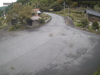 国府町大石