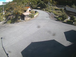 国府町大石