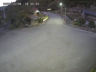 国府町大石