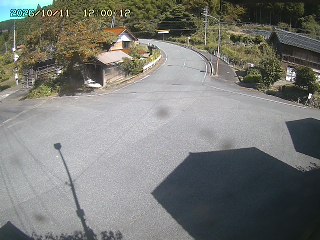 国府町大石