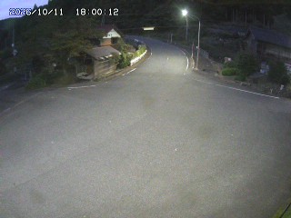 国府町大石