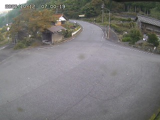 国府町大石