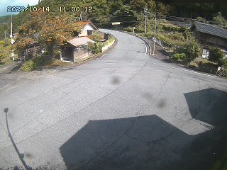 国府町大石