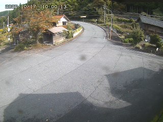 国府町大石