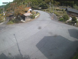国府町大石