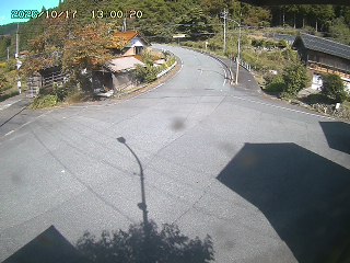 国府町大石