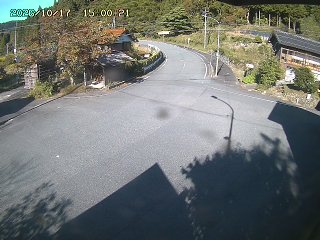 国府町大石