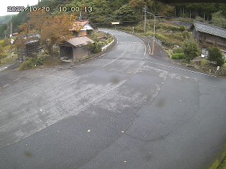 国府町大石