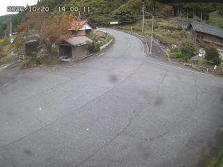 国府町大石