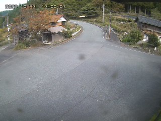 国府町大石