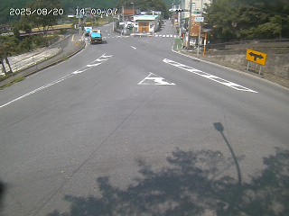 日野町根雨【塔ノ峰交差点】