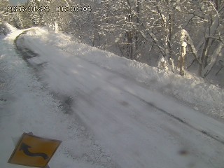 日南町阿毘縁【万丈峠】