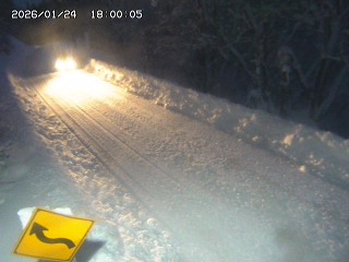 日南町阿毘縁【万丈峠】