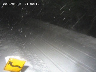 日南町阿毘縁【万丈峠】