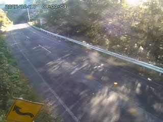 日南町阿毘縁【万丈峠】