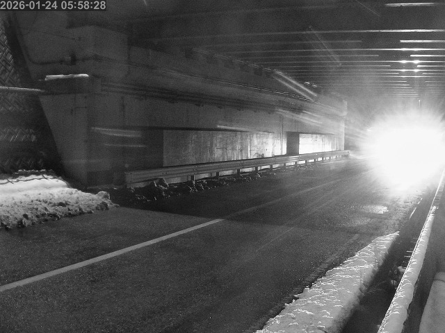 鳥取市商栄町～南隈【国道9号立体交差】