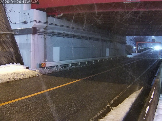 鳥取市商栄町～南隈【国道9号立体交差】