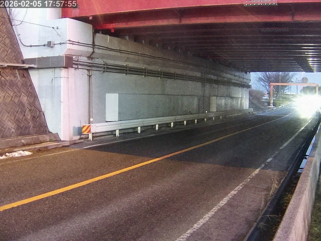 鳥取市商栄町～南隈【国道9号立体交差】