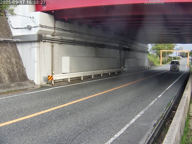 鳥取市商栄町～南隈【国道9号立体交差】