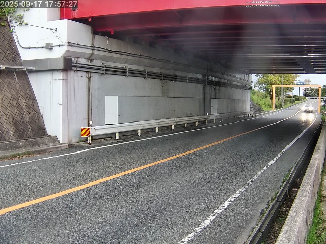 鳥取市商栄町～南隈【国道9号立体交差】