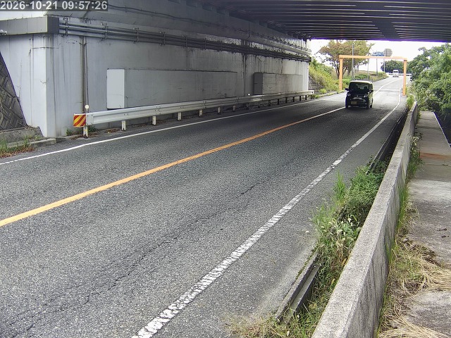 鳥取市商栄町～南隈【国道9号立体交差】