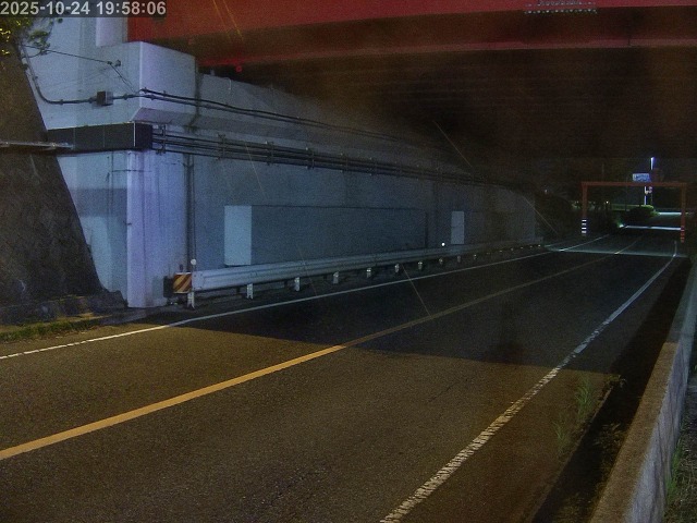鳥取市商栄町～南隈【国道9号立体交差】