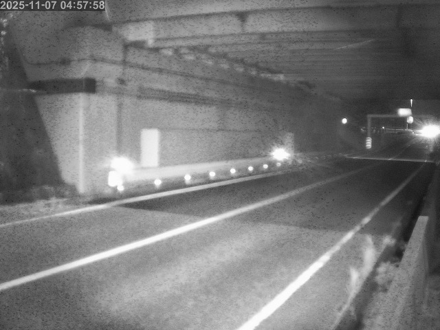 鳥取市商栄町～南隈【国道9号立体交差】