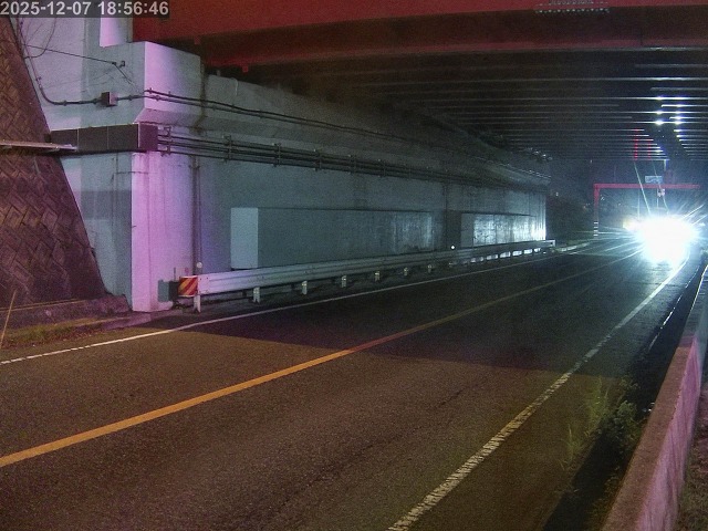 鳥取市商栄町～南隈【国道9号立体交差】