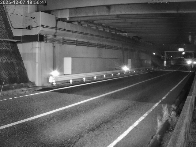 鳥取市商栄町～南隈【国道9号立体交差】