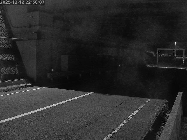 鳥取市商栄町～南隈【国道9号立体交差】