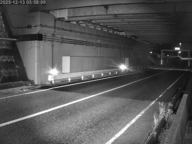 鳥取市商栄町～南隈【国道9号立体交差】