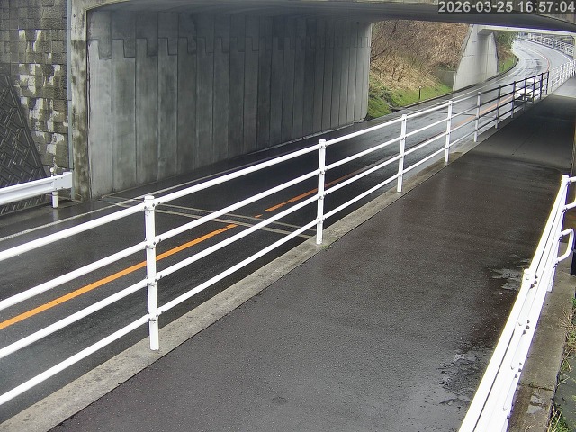 倉吉市小田【JR立体交差】