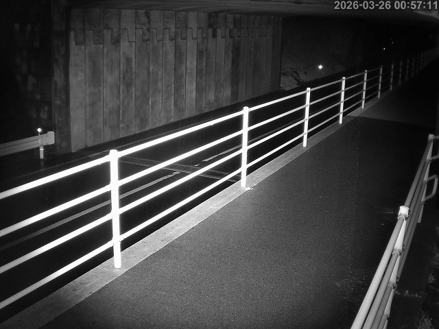 倉吉市小田【JR立体交差】