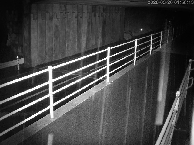 倉吉市小田【JR立体交差】