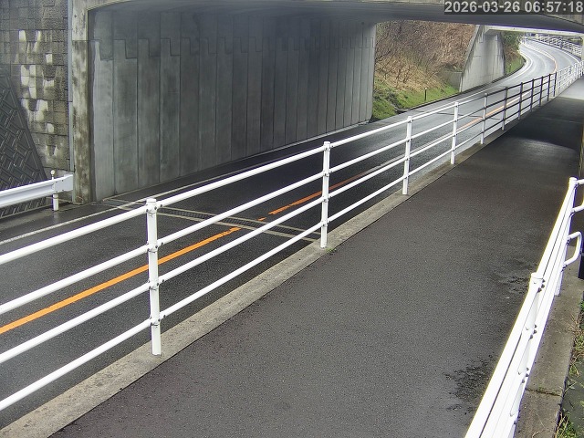 倉吉市小田【JR立体交差】