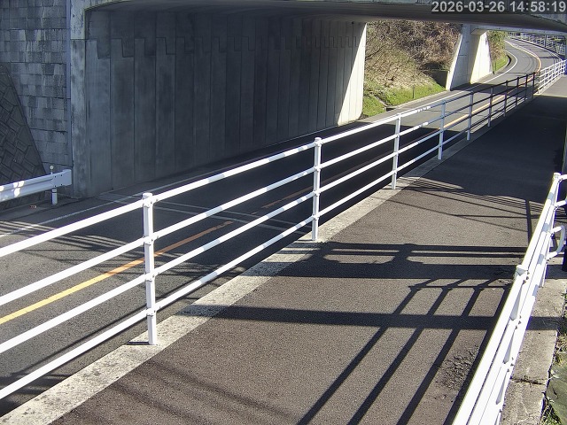 倉吉市小田【JR立体交差】