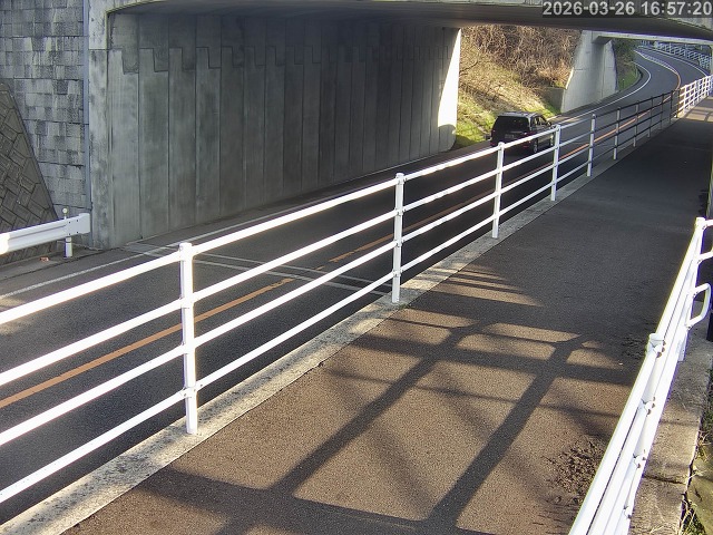 倉吉市小田【JR立体交差】