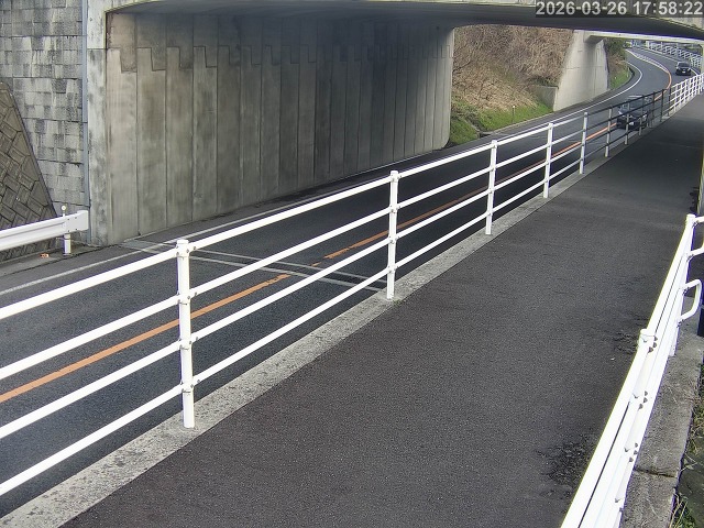 倉吉市小田【JR立体交差】