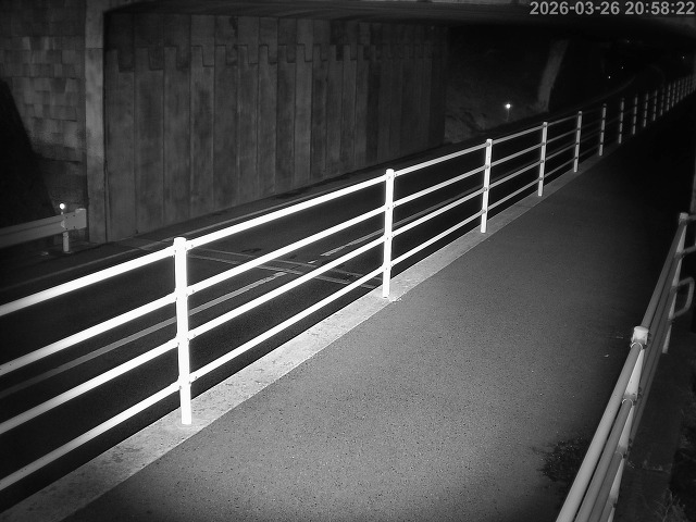 倉吉市小田【JR立体交差】