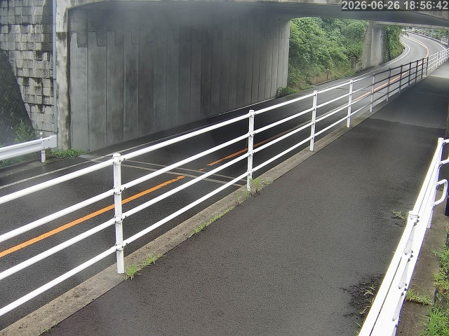 倉吉市小田【JR立体交差】