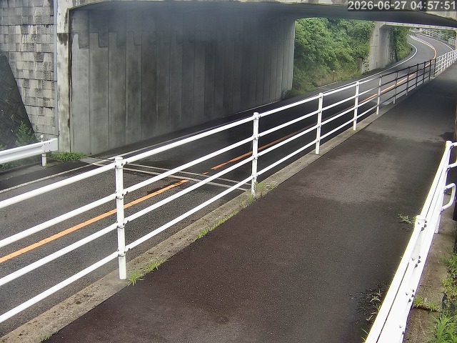 倉吉市小田【JR立体交差】