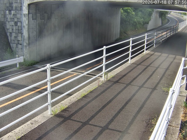 倉吉市小田【JR立体交差】