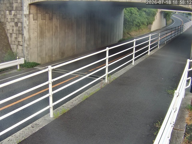 倉吉市小田【JR立体交差】