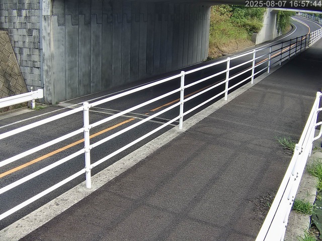 倉吉市小田【JR立体交差】