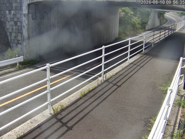 倉吉市小田【JR立体交差】