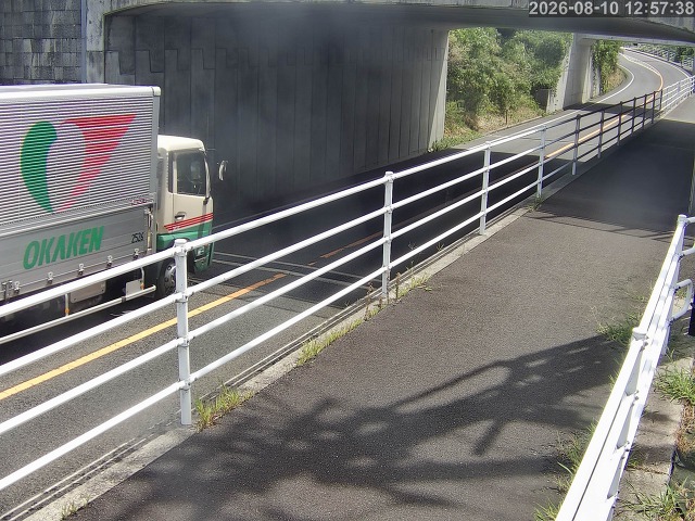 倉吉市小田【JR立体交差】