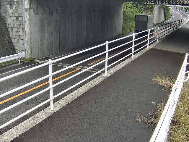 倉吉市小田【JR立体交差】